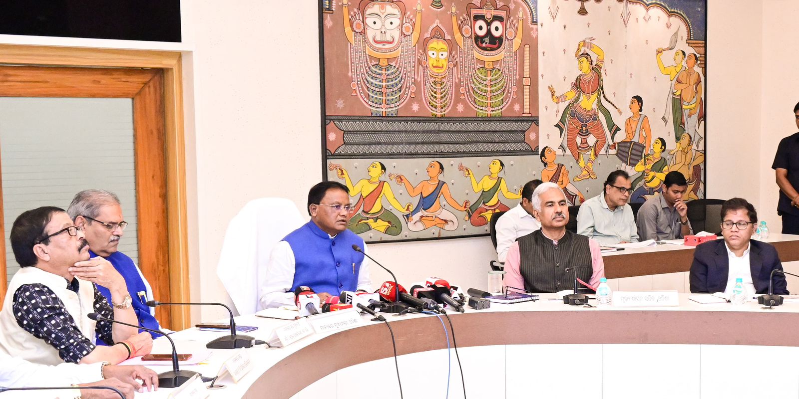 odisha-cm-reviews-crop-losses-due-to-unseasonal-rains; assessment by Dec 30