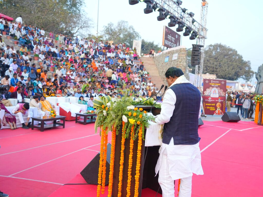 odisha-cm-attends-kashi-tamil-sangam-3-0