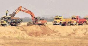 Sand Mafia: ମୟୂରଭଞ୍ଜରେ ତହସିଲଦାରଙ୍କୁ ବାଲି ମାଫିଆଙ୍କ ସଂଘବଦ୍ଧ ଆକ୍ରମଣ