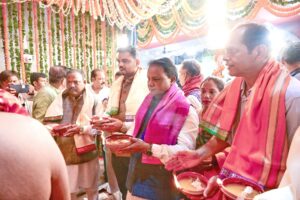 ମା’ ତାରା ଦେବୀ ଠାକୁରାଣୀ ଯାତ୍ରାରେ ସାମିଲ୍ ହେଲେ ମୁଖ୍ୟମନ୍ତ୍ରୀ ମୋହନ ମାଝୀ 