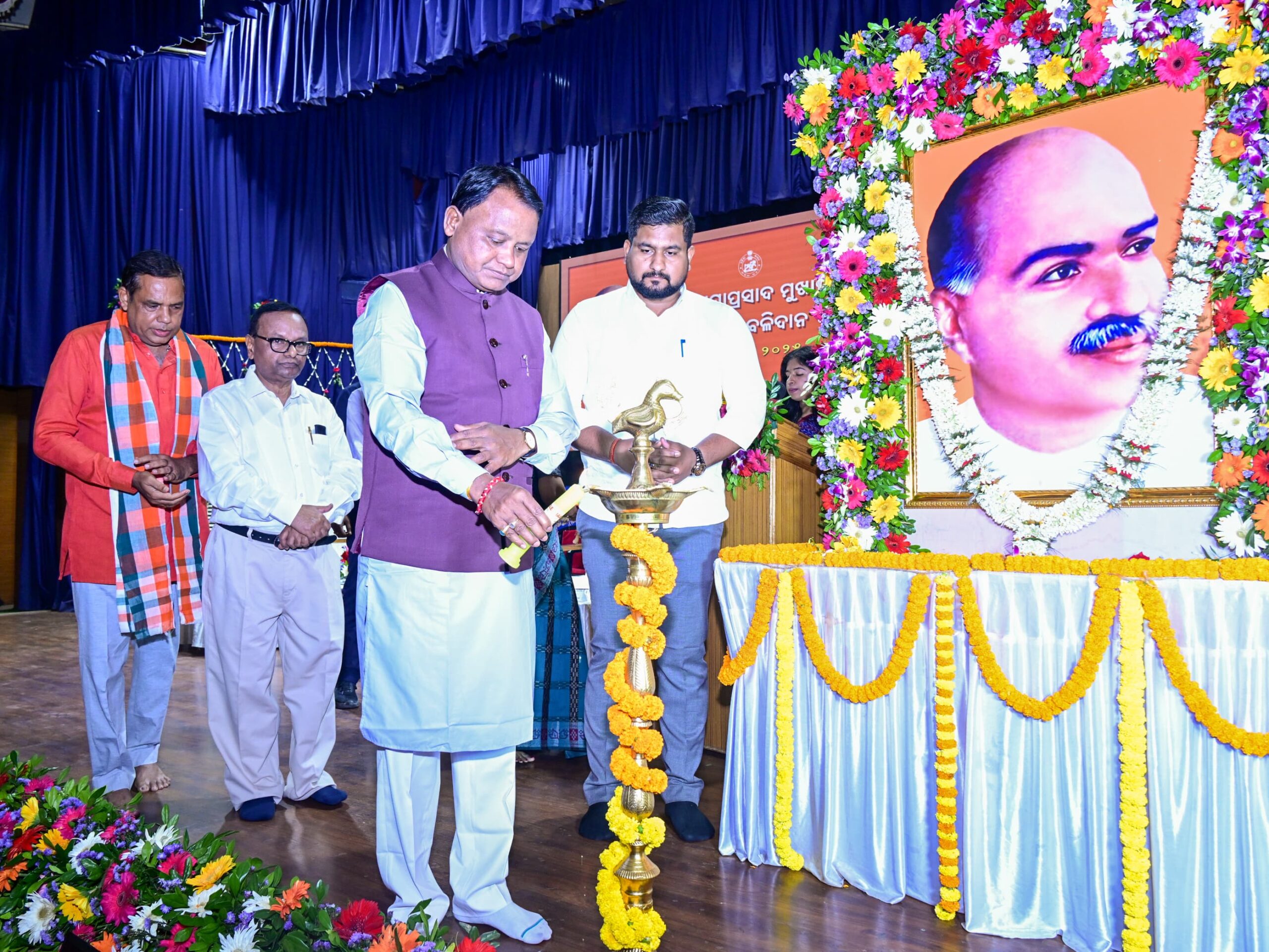 Odisha cm attends state-level function marking Syama Prasad Mookerjee’s death anniversary