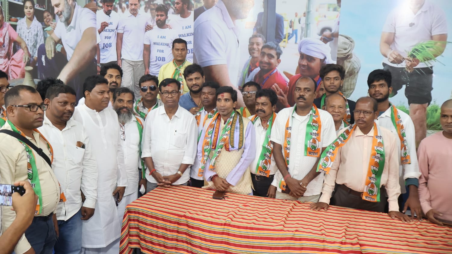 ongress-will-fight-for-the-displaced-bhakta-das/