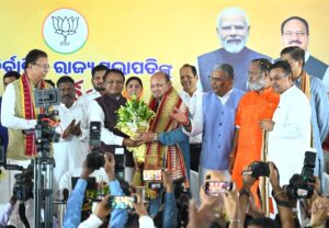 ସଭାପତି ହେବା ପରେ ମନମୋହନଙ୍କୁ ପ୍ରଶଂସାରେ ପୋତିଲେ ମୁଖ୍ୟମନ୍ତ୍ରୀ