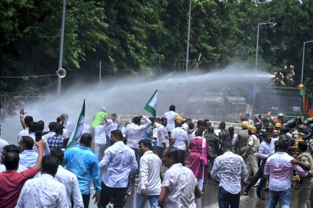 BJD Workers clash with Police; Danny, Bobby, Sulata Injured