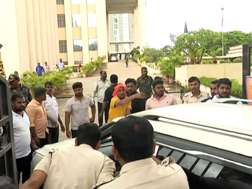 protest at BMC office over arrest of corporataor Jeevan Rout