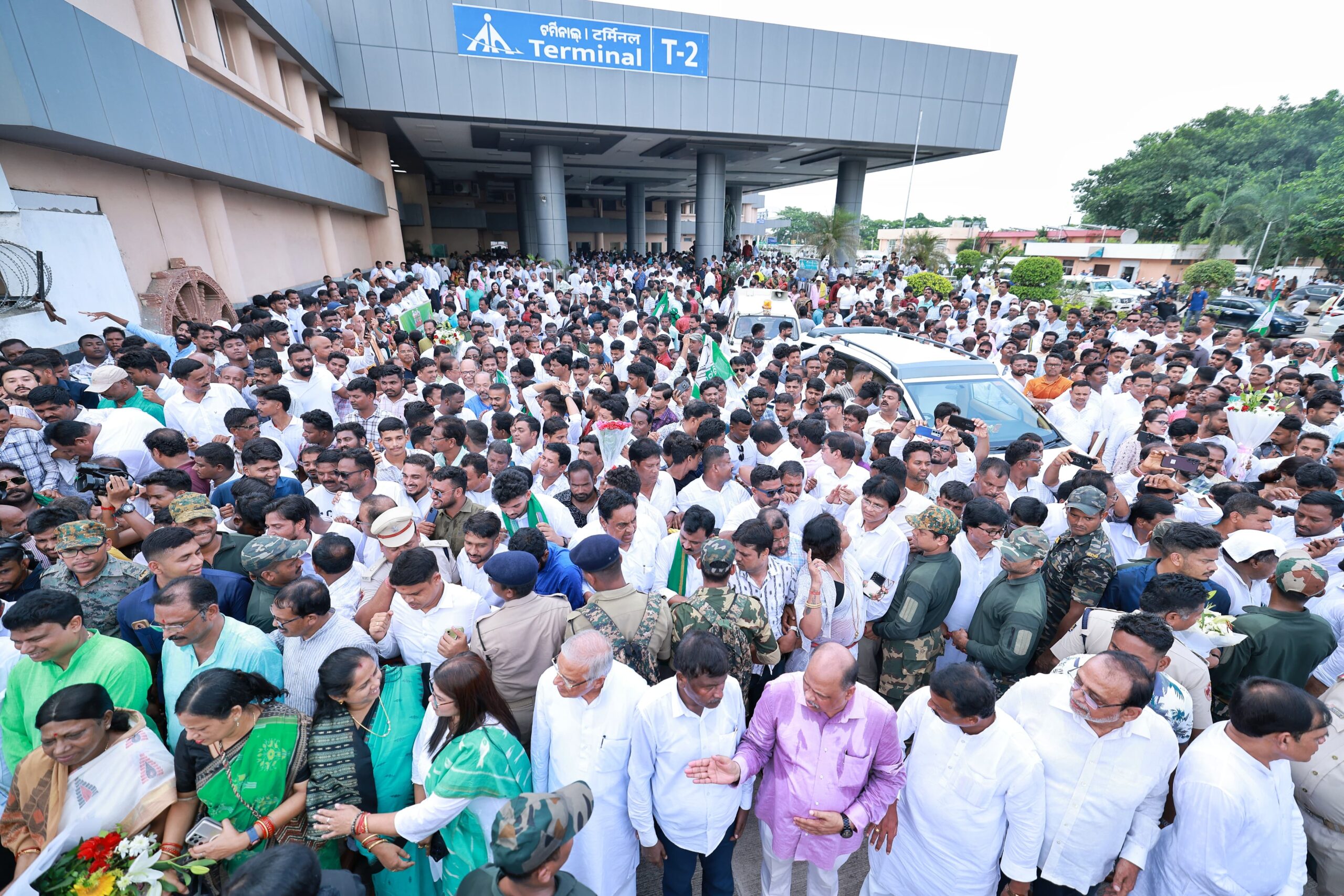 naveen-returns-to-odisha