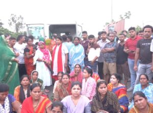 ‘ଥାର୍’ ଧକ୍କାରେ ଝିଅ ପରେ ମା’ର ମୃତ୍ୟୁ ଘଟଣା: ପାତ୍ରପଡ଼ାରେ ଉତ୍ତେଜନା