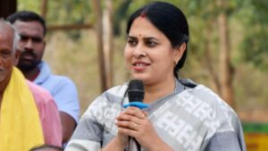 ବିଜେଡିରୁ ନିଲମ୍ବିତ ଶ୍ରୀମୟୀ ମିଶ୍ରଙ୍କ ‘ନେପୋଟିଜମ୍‌’ ନିଶାନା