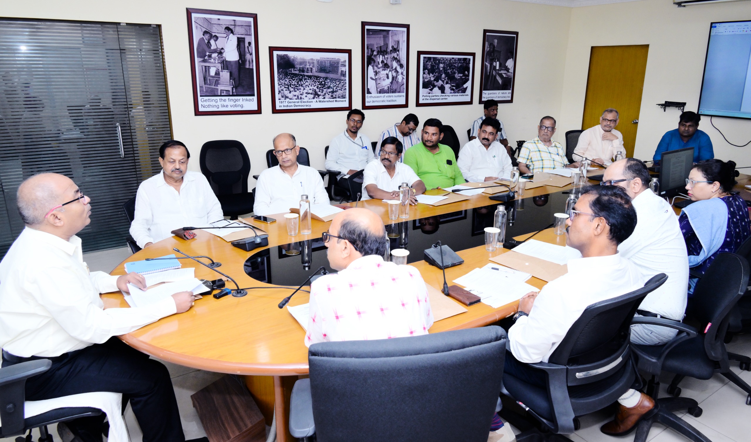 odisha-ceo-convenes-meeting-with-political-party-representatives-regarding-nuapada-bypoll