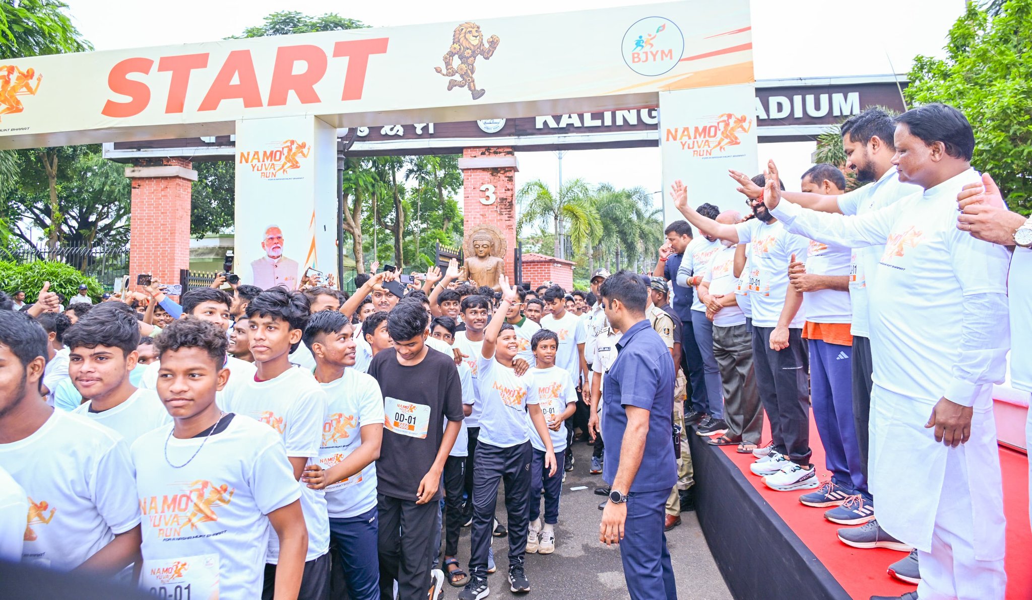 Odisha CM takes part in 'Namo Yuva Marathon' organized under "Drug-Free India Campaign"