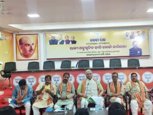 ମୋଦିଜୀଙ୍କ ଜନ୍ମଦିନରୁ ହେବାକୁ ଥିବା ସେବା ପକ୍ଷରେ ୧ ଲକ୍ଷ ବୃକ୍ଷ ଚାରା ଲଗାଇବ ଅନୁସୂଚିତ ଜାତି ମୋର୍ଚ୍ଚା: ଦିଲୀପ ମଲ୍ଲିକ