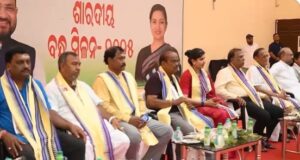 ମୋକିମ-ସୋଫିଆଙ୍କ ‘ଶାରଦୀୟ ବନ୍ଧୁମିଳନ’ ରାଜନୀତି