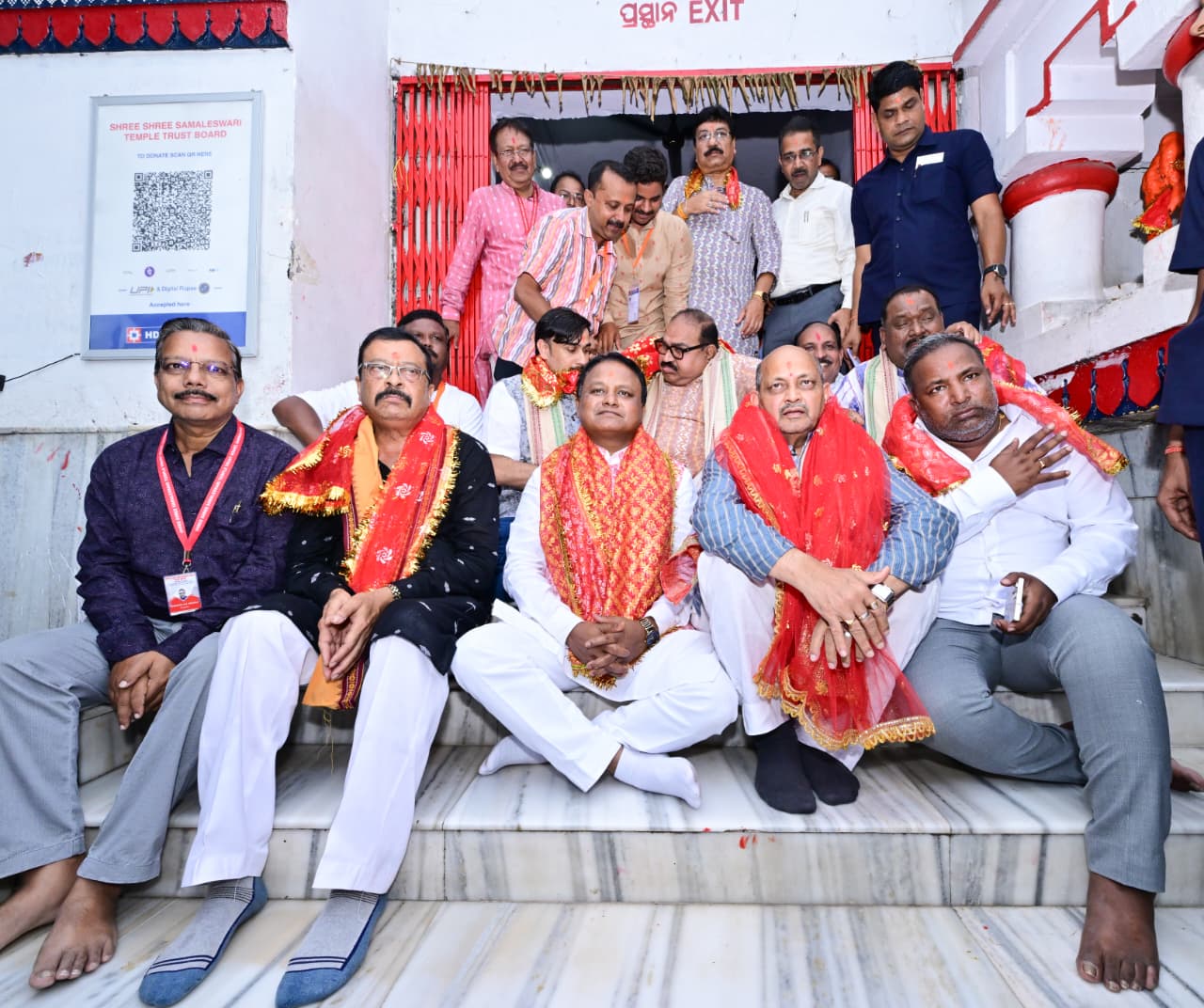 CM Mohan Majhi offers Prayers at Samaleswari Temple
