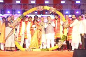 ଓଡିଶାକୁ ସମୃଦ୍ଧ ରାଜ୍ୟ ଭାବେ ଗଢ଼ି ତୋଳିବା ପାଇଁ ସଂକଳ୍ପ ନେଇଛୁ, କରି ଦେଖାଇବୁ: ମନମୋହନ ସାମଲ