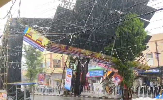 IMD issues heavy rain alert during Dussehra across Odisha