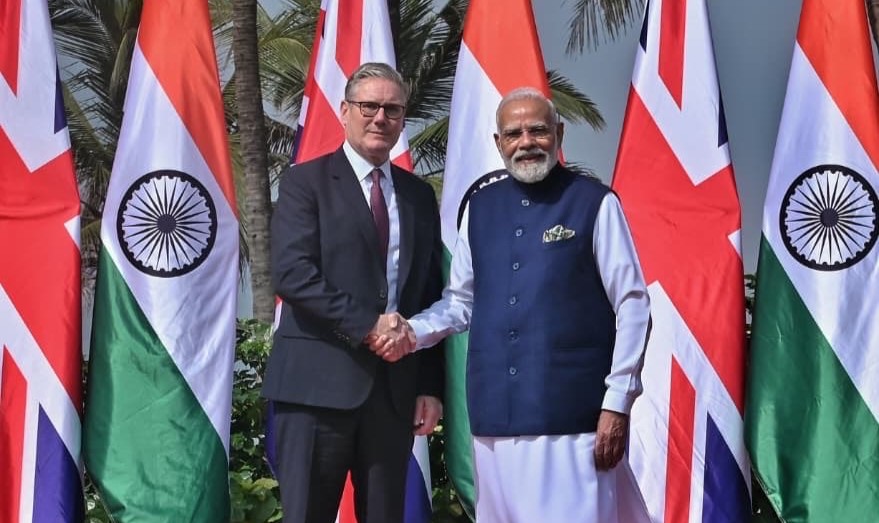 India signs $468 million defence deal with UK