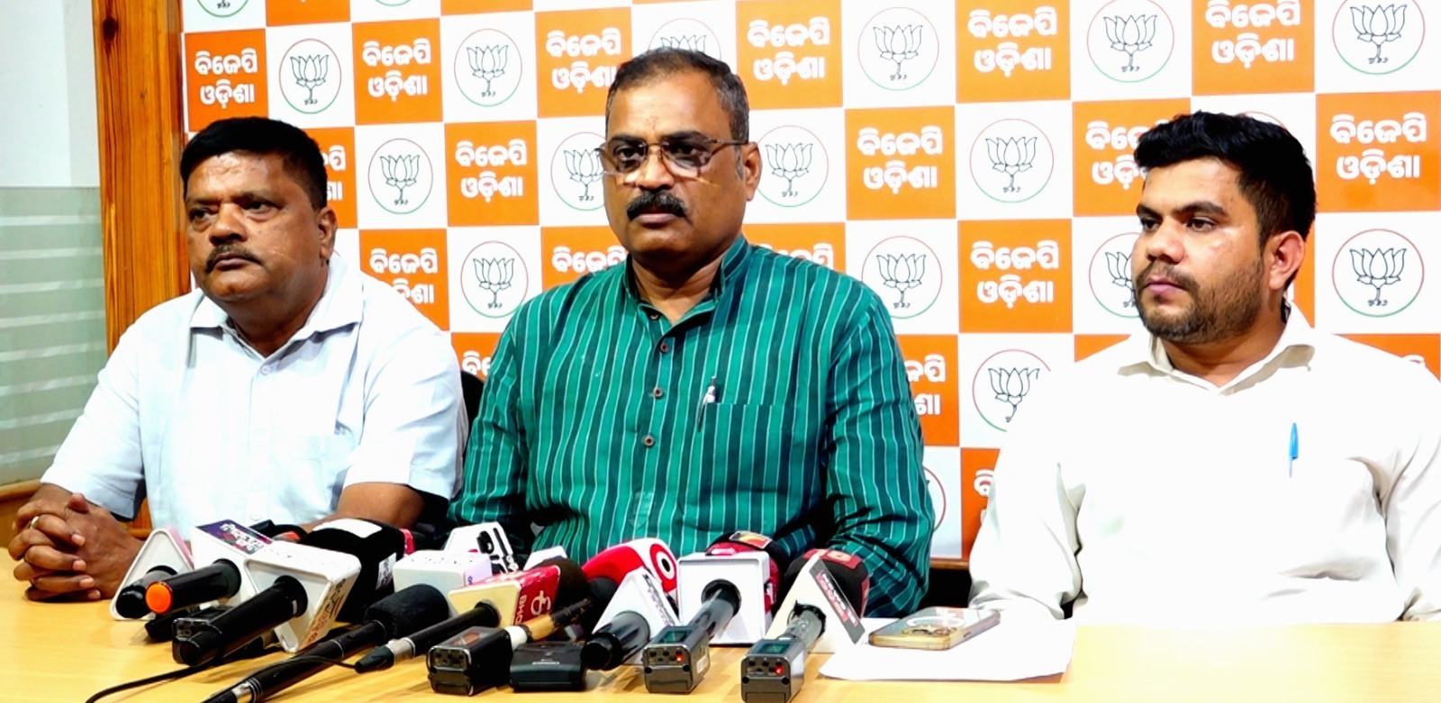 bjp slams bjd's press meet over Pitabash Panda Murder Case