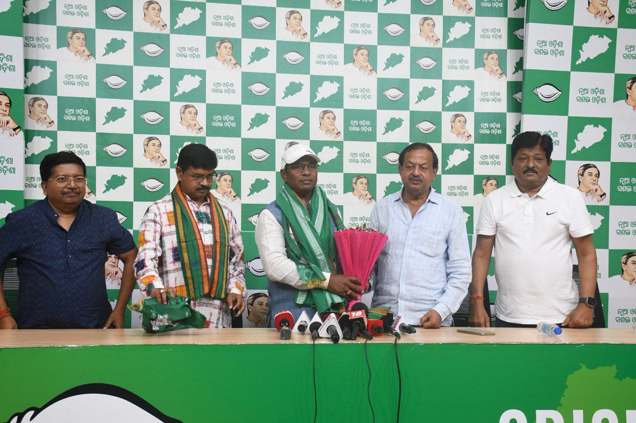 Nuapada Bypoll: BJD lifts suspension on Bhanu Pratap Singh