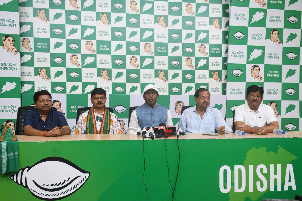 Nuapada Bypoll: BJD lifts suspension on Bhanu Pratap Singh