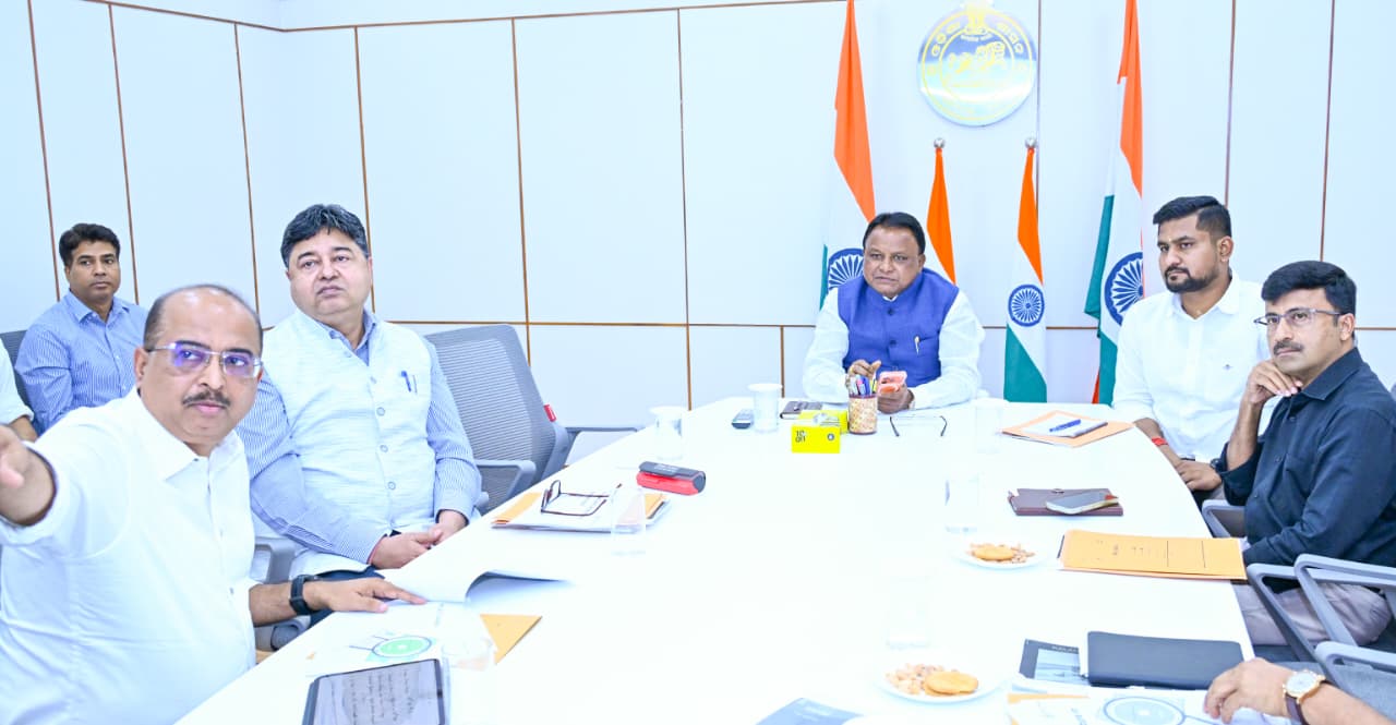 Odisha CM Reviews ‘Kalamandal’ Auditorium Project