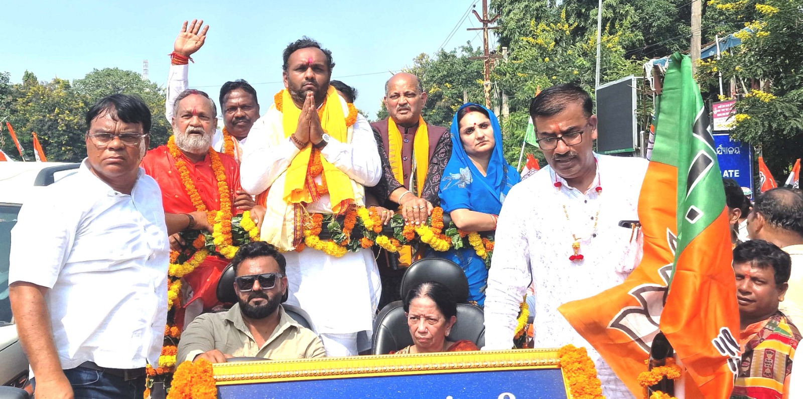 bjps-jay-dholakia-files-nomination-for-nuapada-bypoll