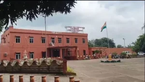ଅବହେଳାରୁ ଚୌଦ୍ବାର ଜେଲରୁ ୨ ବିହାରୀ ଡକାୟତ ଫେରାର; ଚିଫ୍ ୱାର୍ଡର ଓ ଜଣେ ୱାର୍ଡରଙ୍କୁ ନିଲମ୍ୱିତ