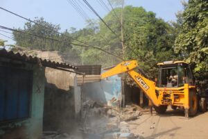 Salia Sahi evictions: ସାଲିଆସାହିରେ ଉଚ୍ଛେଦ ସବୁ ବସ୍ତି ବାସିନ୍ଦାଙ୍କୁ ମିଳିବ ସରକାରୀ ଘର: କୃଷ୍ଣଚନ୍ଦ୍ର ମହାପାତ୍ର