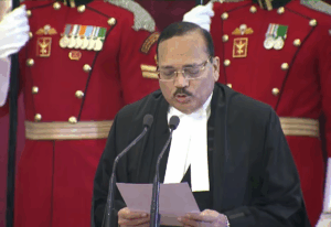 Justice Suryakant: ଭାରତର ୫୩ତମ ସିଜେଆଇ ଭାବରେ ଶପଥ ଗ୍ରହଣ କଲେ ଜଷ୍ଟିସ ସୂର୍ଯ୍ୟକାନ୍ତ