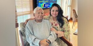 Lalu Yadav Family Feud: ତୀବ୍ର ହେଲା ଲାଲୁଙ୍କ ପରିବାର ବିବାଦ; କିଡନୀ ପ୍ରତିରୋପଣ ଉପରେ ଅପମାନ ଅଭିଯୋଗ ଆଣିଲେ ରୋହିଣୀ ଆଚାର୍ଯ୍ୟ