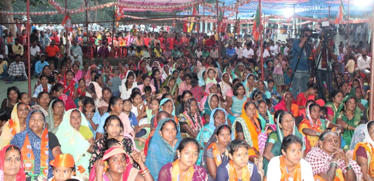 BJP’s Baijayant Panda campaigned in support of Jay Dholakia 