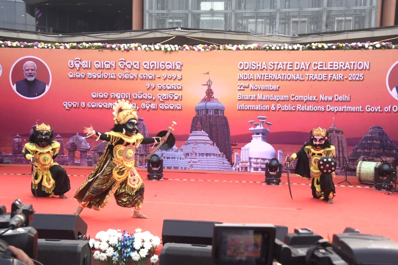  Mohan Majhi attends Odisha State Day celebration in Delhi