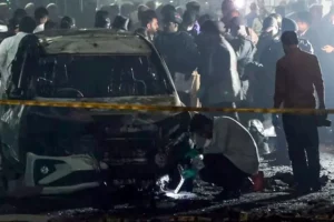 Delhi Blast: ବିସ୍ଫୋରଣସ୍ଥଳରୁ ୯ଏମ୍ଏମ୍‌ର ୩ ଟି କ୍ୟାଟ୍ରିଜ୍ ଠାବ