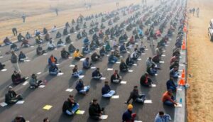 Home Guard Recruitment: ୧୮୭ଟି ହୋମଗାର୍ଡ ପଦ ପାଇଁ ୮ ହଜାର ପରୀକ୍ଷାର୍ଥୀ; ଏୟାରଷ୍ଟ୍ରିପରେ ପରୀକ୍ଷା ଦେଲେ ପିଲା