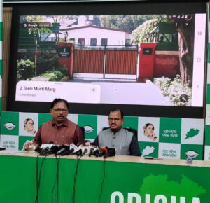 BJD Questions CM: ଦିଲ୍ଲୀରେ ରହିବ କି ଓଡ଼ିଶା ଶାସନର ଡୋରୀ: ବିଜେଡି