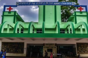 Rajgangpur Burn Victim Succumbs: ଆଖିବୁଜିଲେ ପଟ୍ରୋଲ ଢାଳି ଆତ୍ମହତ୍ୟା ଉଦ୍ୟମ କରିଥିବା ରାଜଗାଙ୍ଗପୁର ପୀଡ଼ିତା