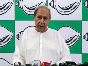 Naveen Forfeits Hiked Salary: ବିଧାୟକ, ମନ୍ତ୍ରୀଙ୍କ ଦରମା ବୃଦ୍ଧି ପ୍ରସଙ୍ଗ: ବର୍ଦ୍ଧିତ ଦରମାକୁ ଗରିବଙ୍କ ପାଇଁ ଦାନ କରିବେ ନବୀନ ପଟ୍ଟନାୟକ