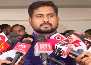 Professor Posts Vacant: ବିଶ୍ଵବିଦ୍ୟାଳୟ ଖାଲି ପଡିଛି ୧୪୩୦ ଅଧ୍ୟାପକ ପଦବୀ: ଉଚ୍ଚଶିକ୍ଷା ମନ୍ତ୍ରୀ