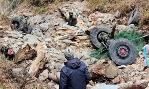 Army Vehicle Plunges Into 200 Feet Gorge: ୨୦୦ ଫୁଟ୍ ଖାଇକୁ ଖସିଲା ସେନା ଗାଡି; ୧୦ ଯବାନ ସହିଦ