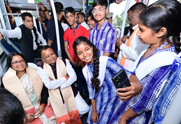 Odisha CM Launches 25 e-Buses In Sambalpur,