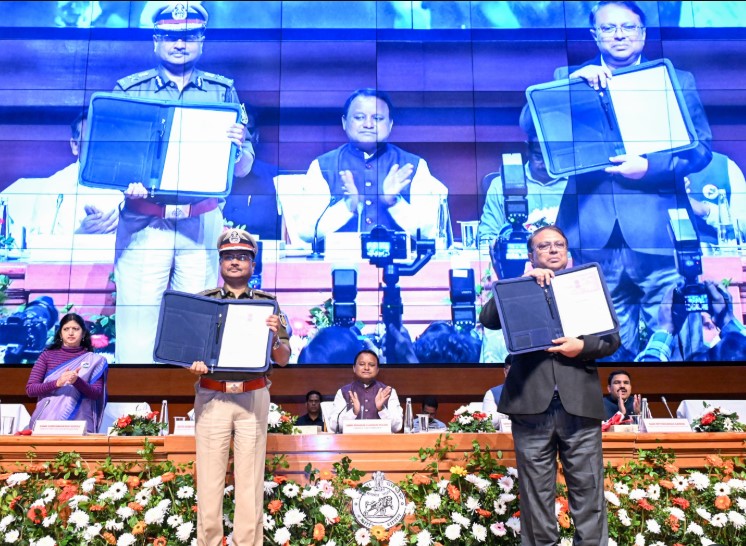 Odisha cm launches Mukhya Mantri Sadak Suraksha Yojana Samman