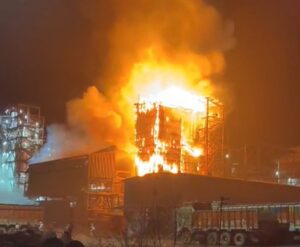 Massive Fire Guts Ethanol Factory: ସୁବର୍ଣ୍ଣପୁରରେ ଇଥାନଲ ଫ୍ୟାକ୍ଟ୍ରିରେ ଅଗ୍ନିକାଣ୍ଡ