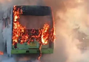 Ama Bus Fire In Bhubaneswar: ରାସ୍ତା ମଝିରେ ଜଳିଗଲା ଆମ ବସ୍