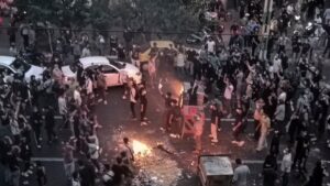 India Urges Its Nationals To Leave Iran: ଇରାନ ଛାଡ଼ିବାକୁ ଭାରତୀୟଙ୍କୁ ନିର୍ଦ୍ଦେଶ, ଜାରି ହେଲା ହେଲ୍ପ ଲାଇନ୍ ନଂ