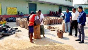 Paddy Procurement In Odisha: ମାର୍ଚ୍ଚ ପର୍ଯ୍ୟନ୍ତ ମଣ୍ଡିରେ ଚାଲିବ ଧାନ କିଣା; ଓଡିଶାରୁ ୬ ଲକ୍ଷ ମେଟ୍ରିକ ଟନ୍ ଚାଉଳ ଉଠାଇବ କେନ୍ଦ୍ର