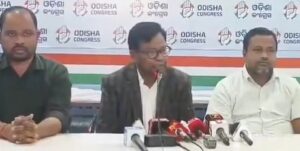 No PUC, No Fuel Rule: ପ୍ରଦୂଷଣ ନାମରେ ସରକାର ଗୁଣ୍ଡାଗିରି କରିବା ବନ୍ଦ କରନ୍ତୁ: ଭକ୍ତ ଦାସ