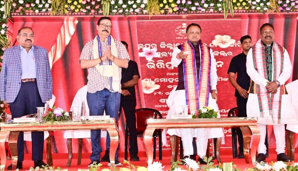 odisha-cm-inaugurates-and-lays-foundation-for-rs-948-crore-development-projects-in-sambalpur