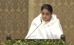 Sunetra Pawar Takes Oath As Maharashtra’s Deputy CM: ମହାରାଷ୍ଟ୍ରର ପ୍ରଥମ ମହିଳା ଉପମୁଖ୍ୟମନ୍ତ୍ରୀ ଭାବେ ଶପଥ ନେଲେ ସୁନେତ୍ରା ପାୱାର