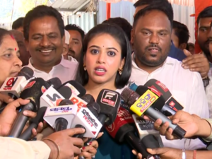 Upasana Mohapatra targets BJD: ଉପାସନାଙ୍କ ବିଜେଡିକୁ ୩ ମାଙ୍କଡ଼ ଉପାଖ୍ୟାନ