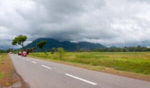 Massive Road Works Scam: ୨ କି.ମି ରାସ୍ତାକୁ ୪.୬୬ କୋଟି, ୩ ମାସରେ ଫଡ଼ାଫଡ଼ା