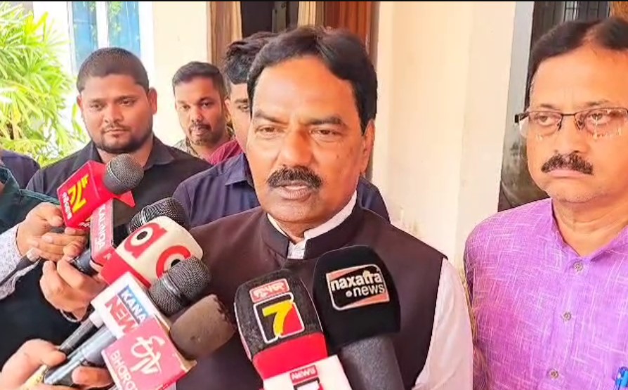 odisha Govt agreed to procure all rice from farmers